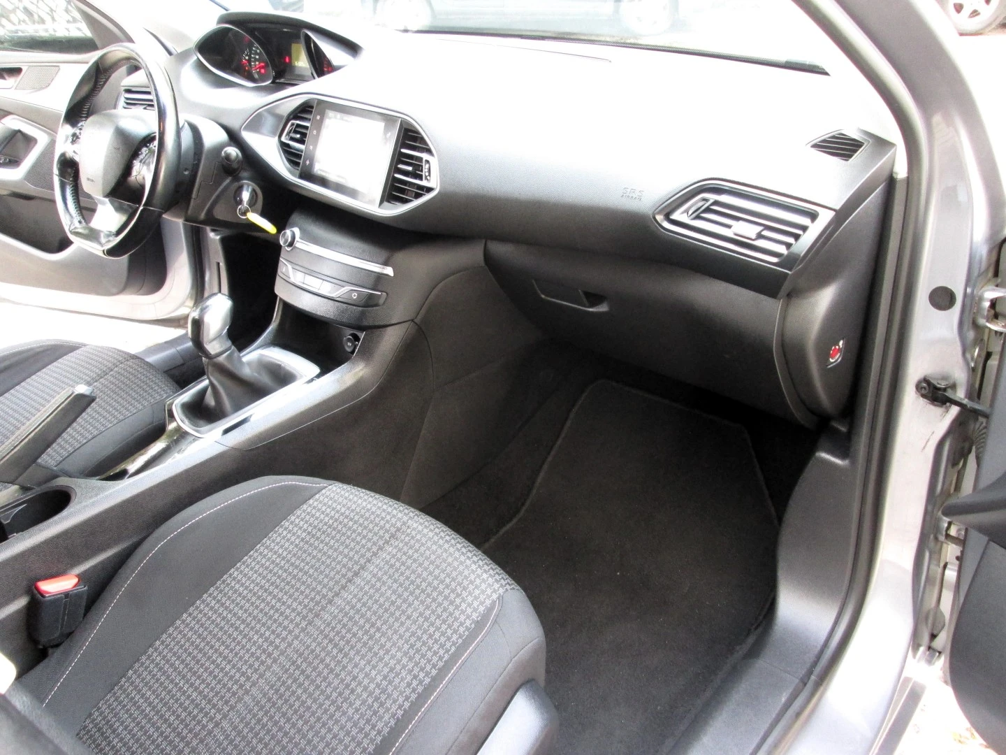 Peugeot 308 SW 1.6 BlueHDi Allure J17