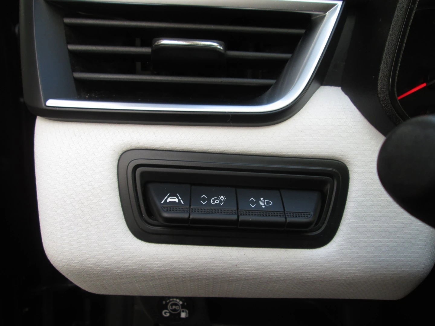 Renault Clio 1.0 TCe Evolution Bi-Fuel