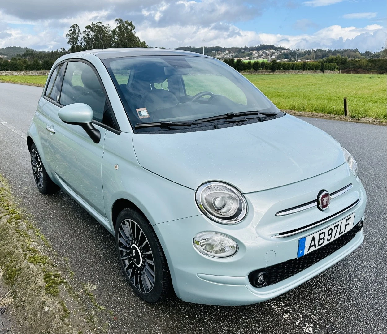 Fiat 500 1.0 Hybrid (RED)