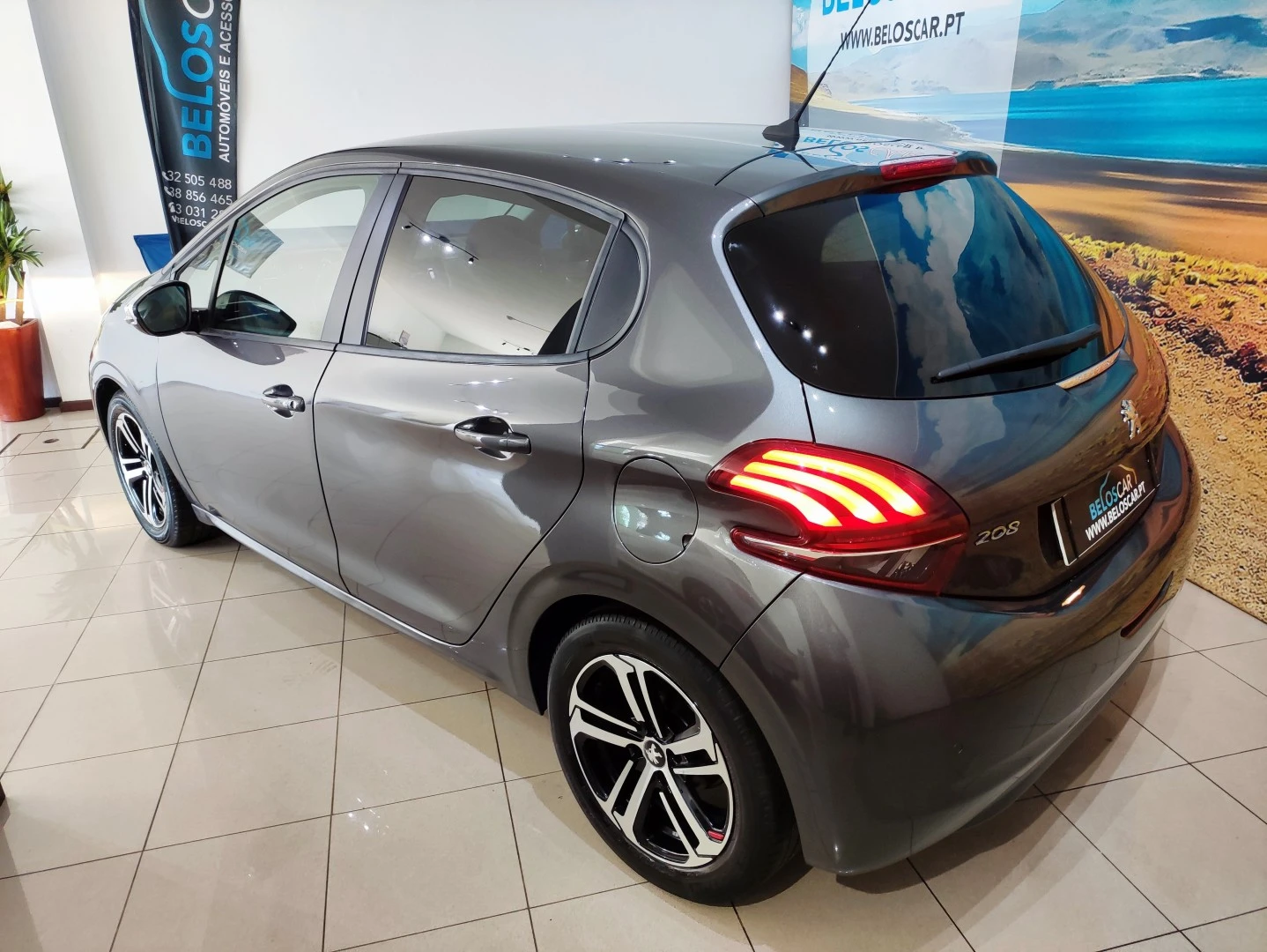 Peugeot 208 PureTech 82 Start &amp; Stop Style