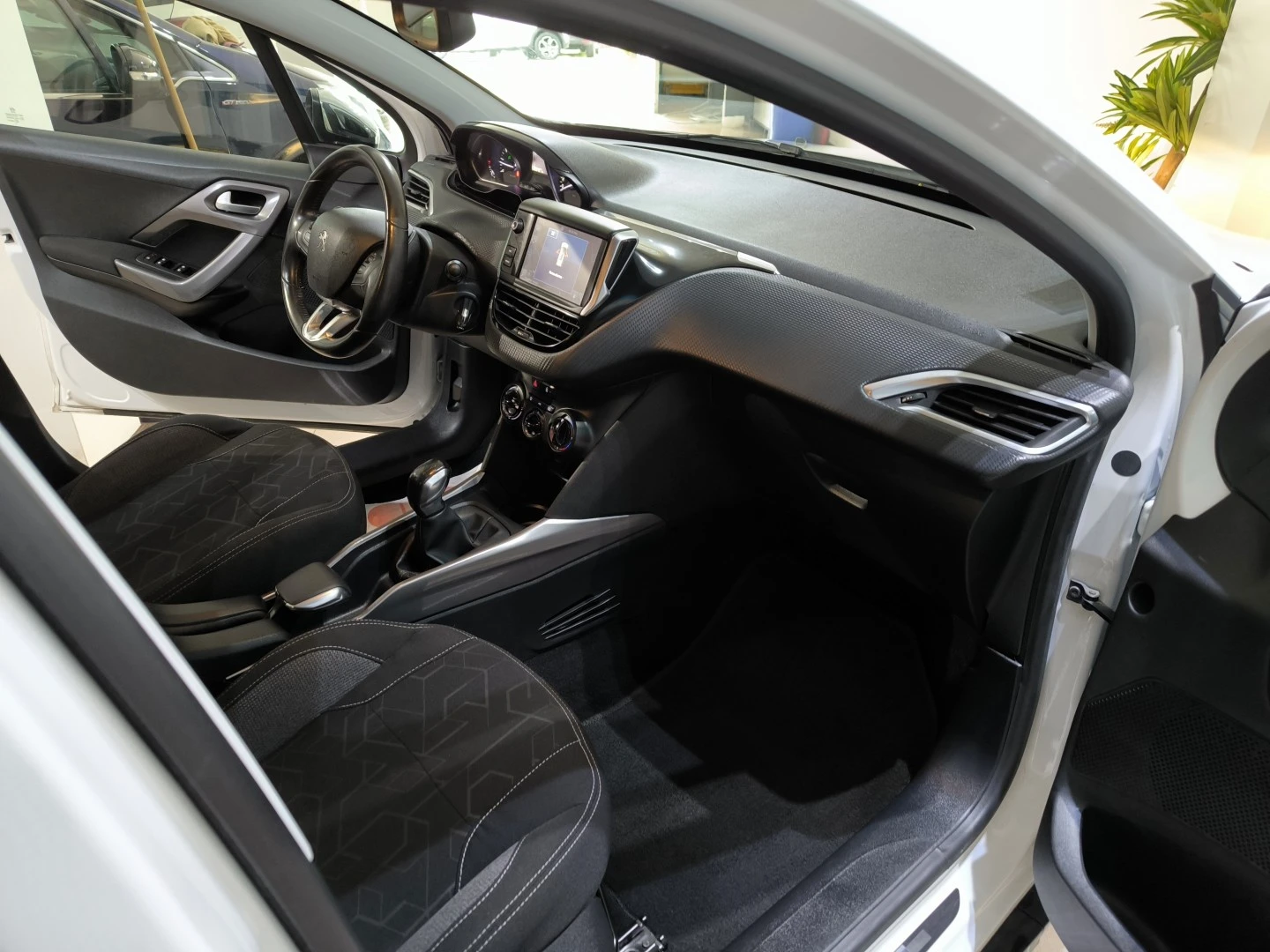 Peugeot 2008 1.2 PureTech Style