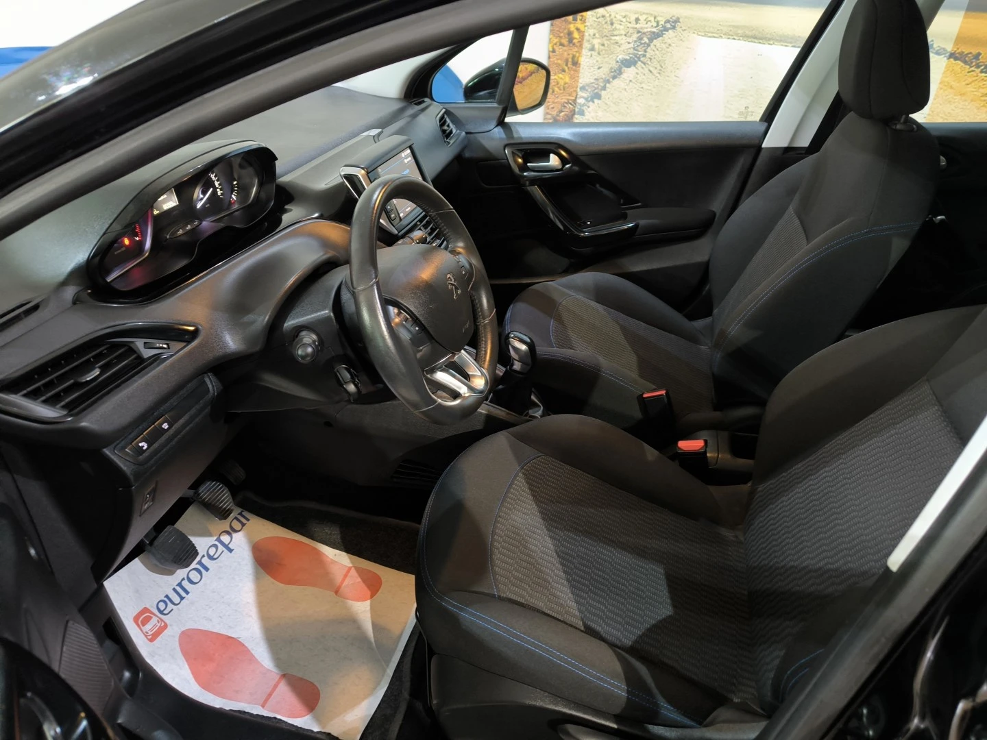 Peugeot 208 PureTech 82 Start &amp; Stop Style