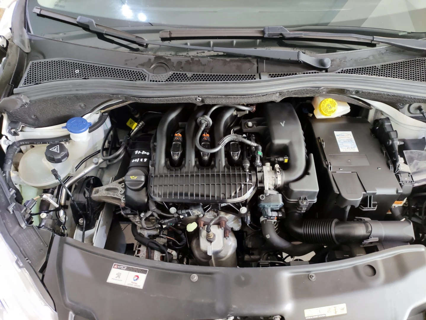Peugeot 208 PureTech 82 Start &amp; Stop Active
