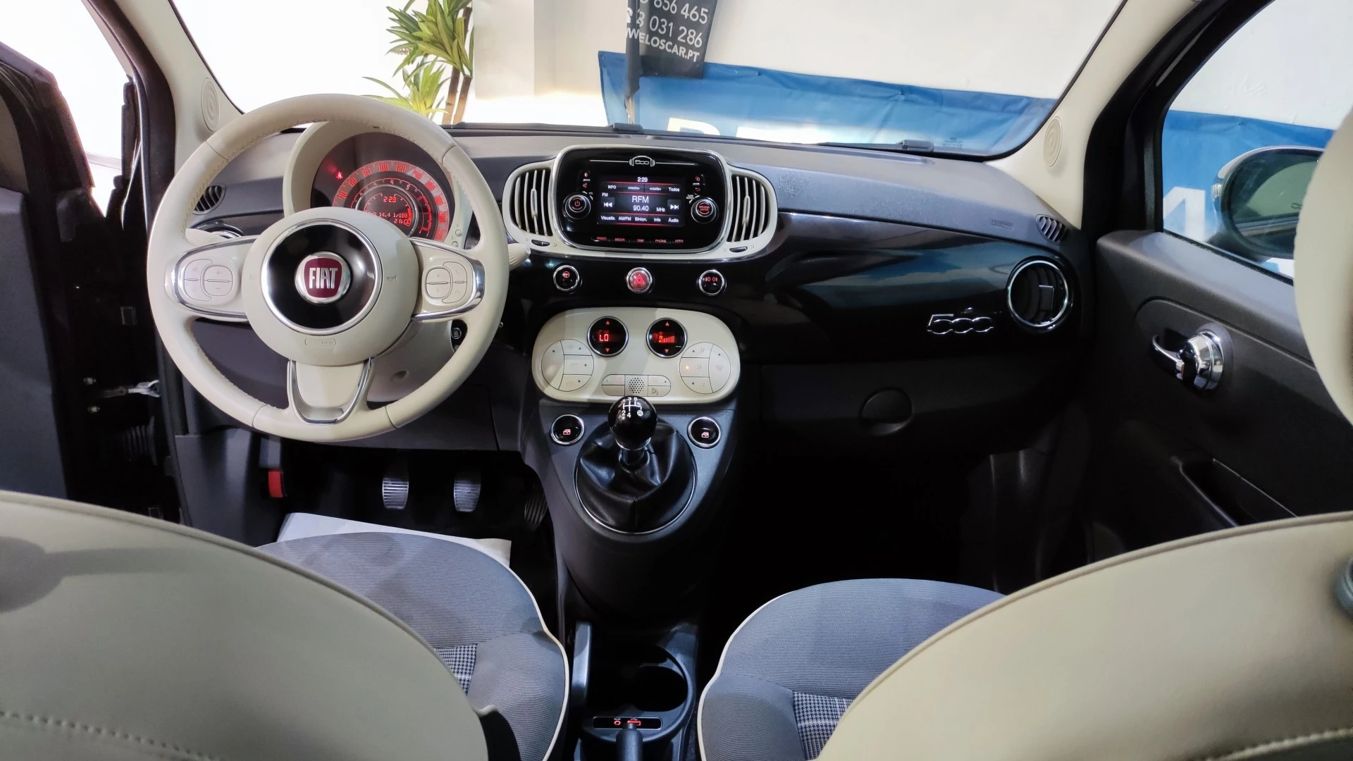 Fiat 500 LOUNGE