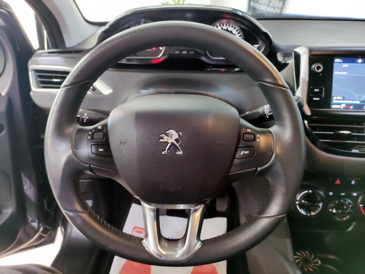 Peugeot 208 PureTech 82 Start &amp; Stop Style