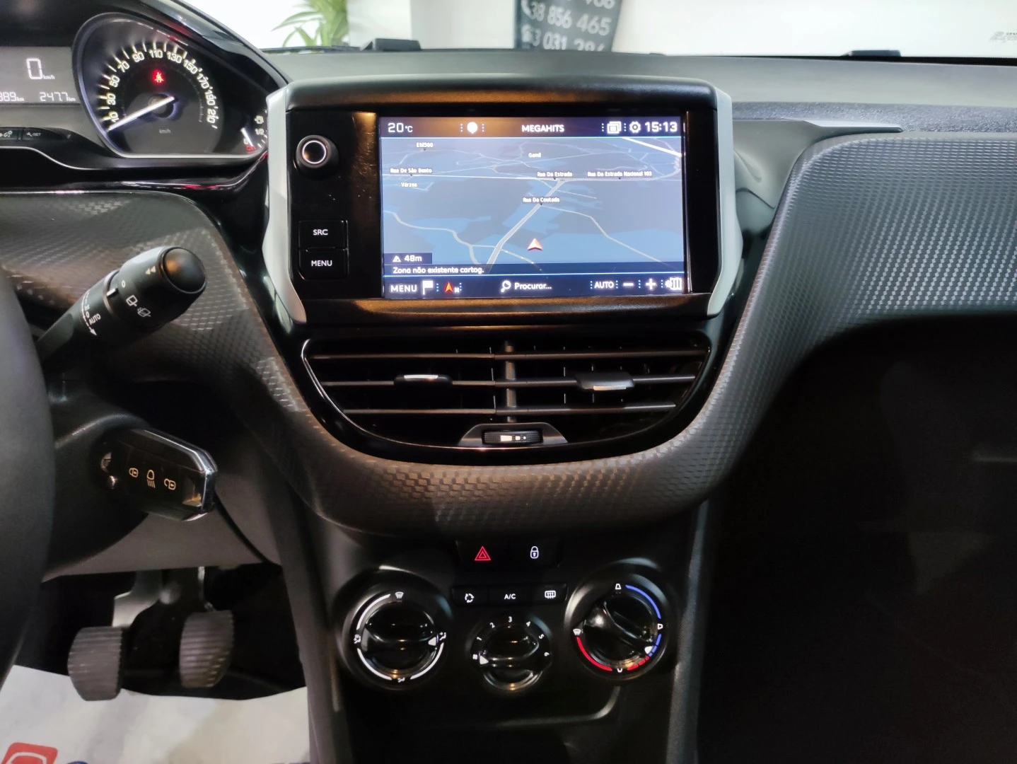 Peugeot 208 PureTech 82 Start &amp; Stop Style