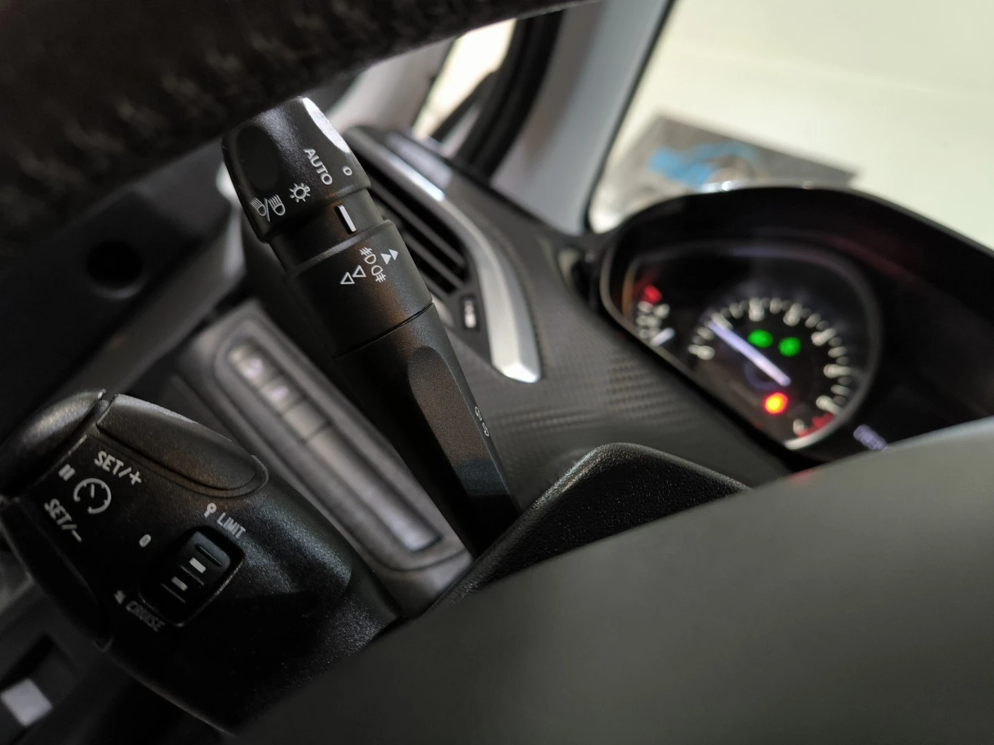 Peugeot 2008 1.2 PureTech Style