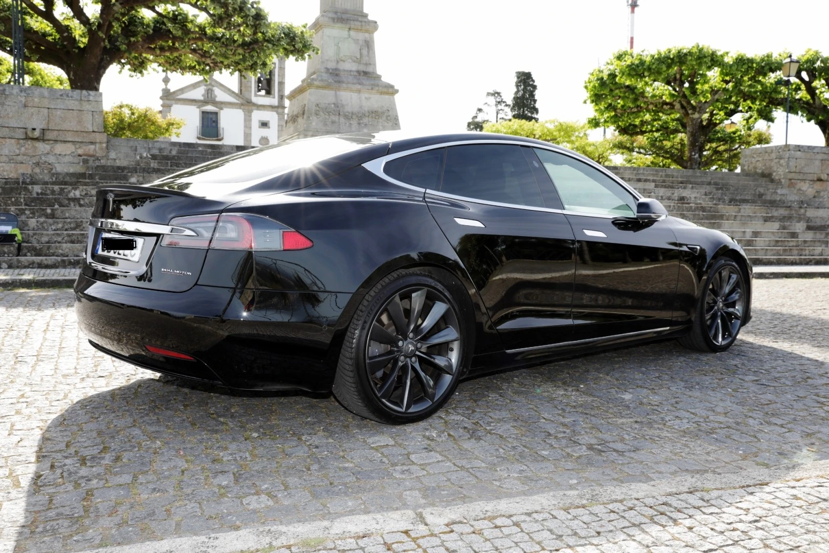 Tesla Model S 75D AWD