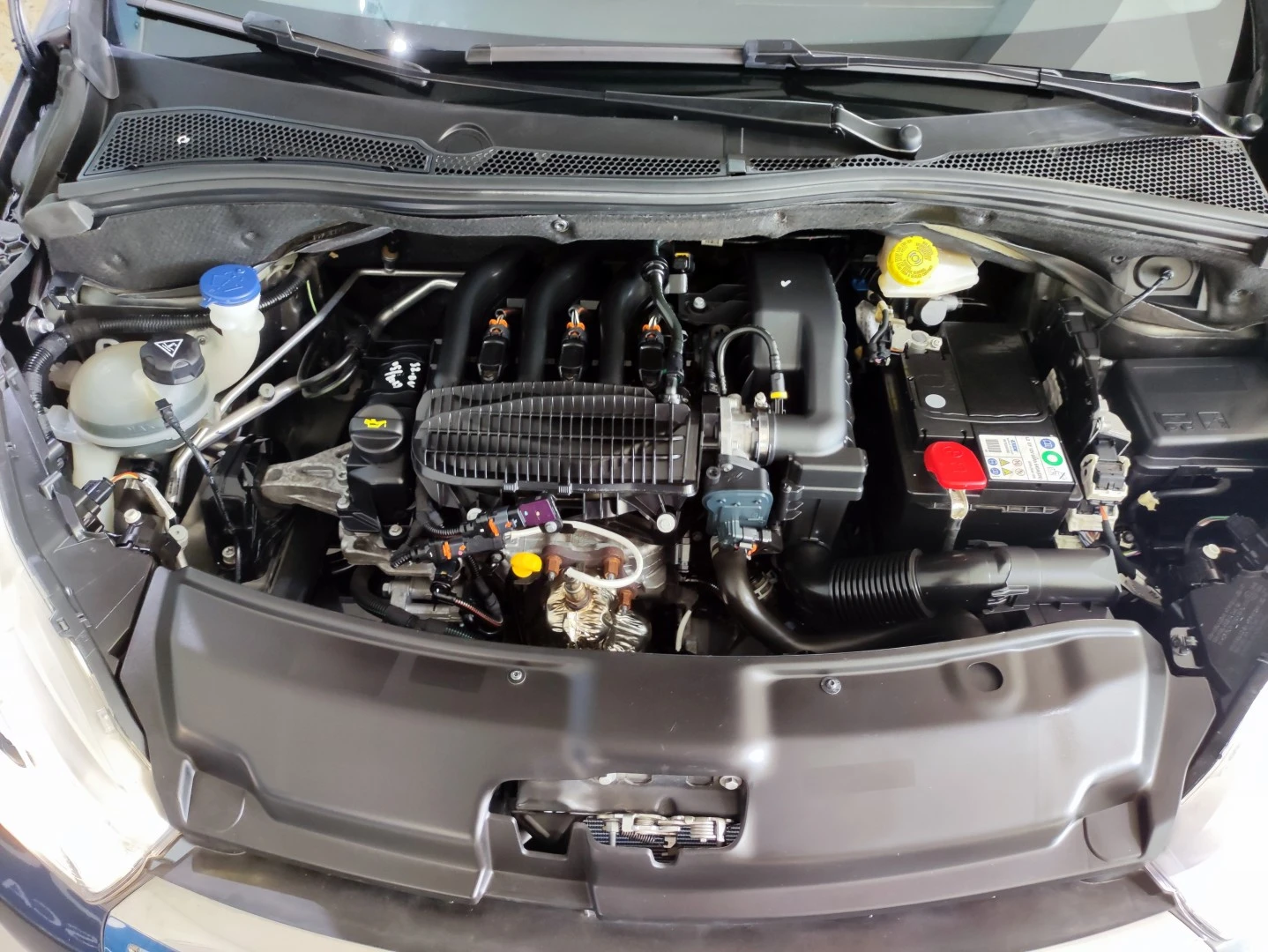 Peugeot 208 PureTech 82 Start &amp; Stop Style