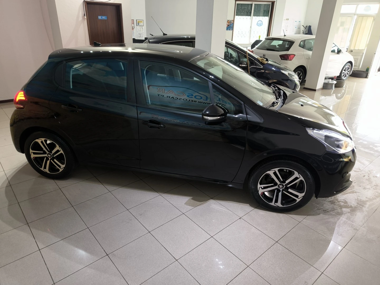 Peugeot 208 PureTech 82 Start &amp; Stop Style