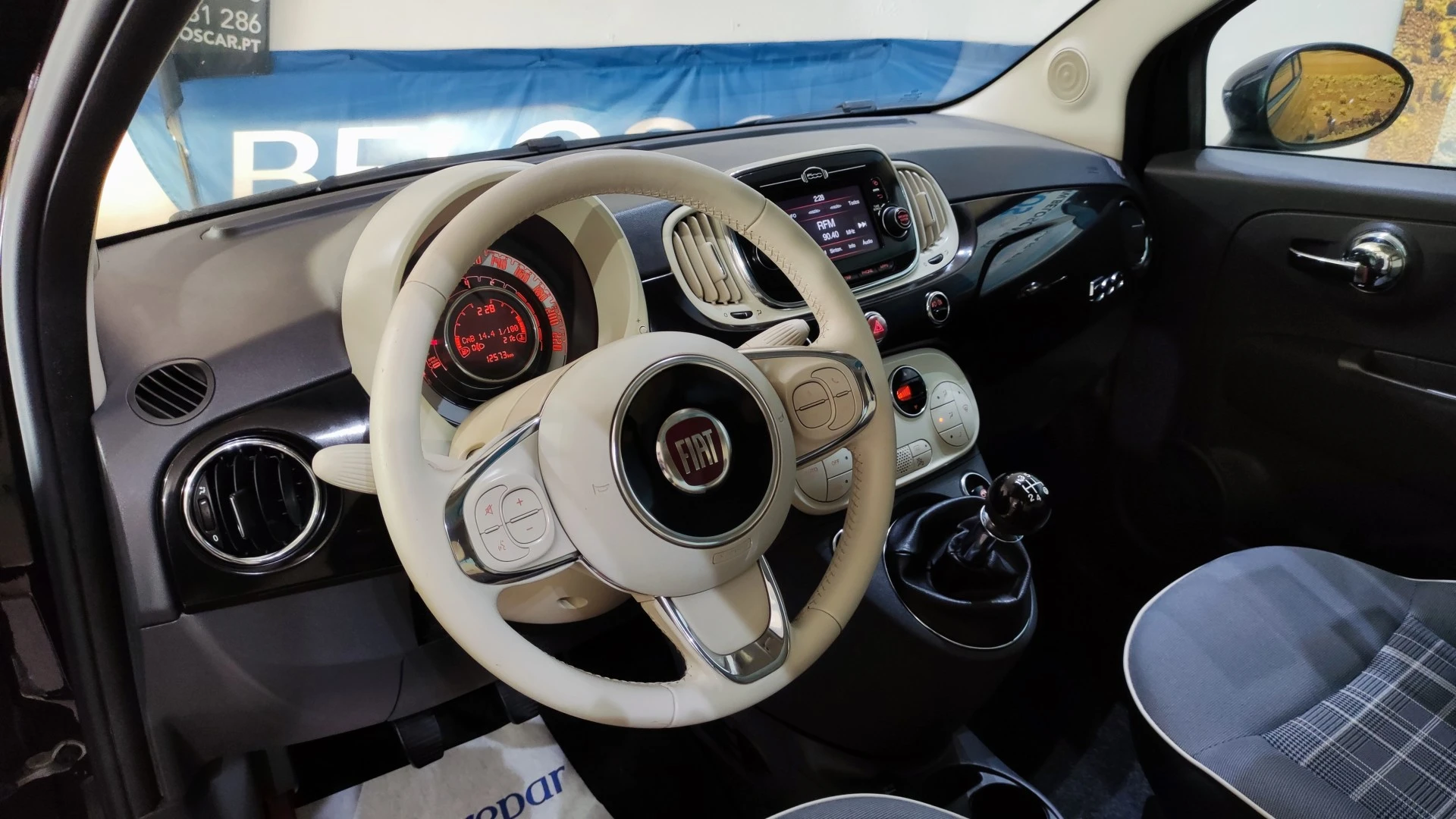Fiat 500 LOUNGE