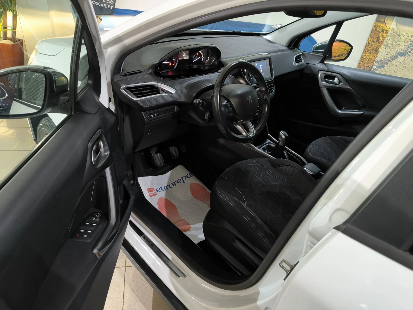 Peugeot 2008 1.2 PureTech Style