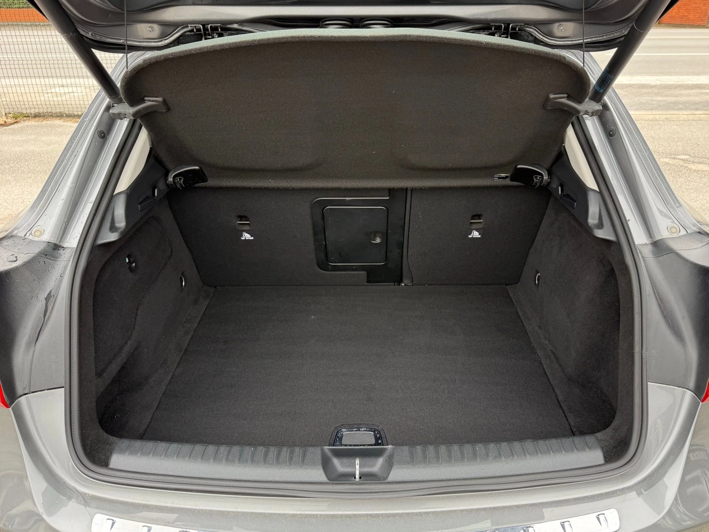 Mercedes-Benz GLA 220 CDI 7G-DCT Urban