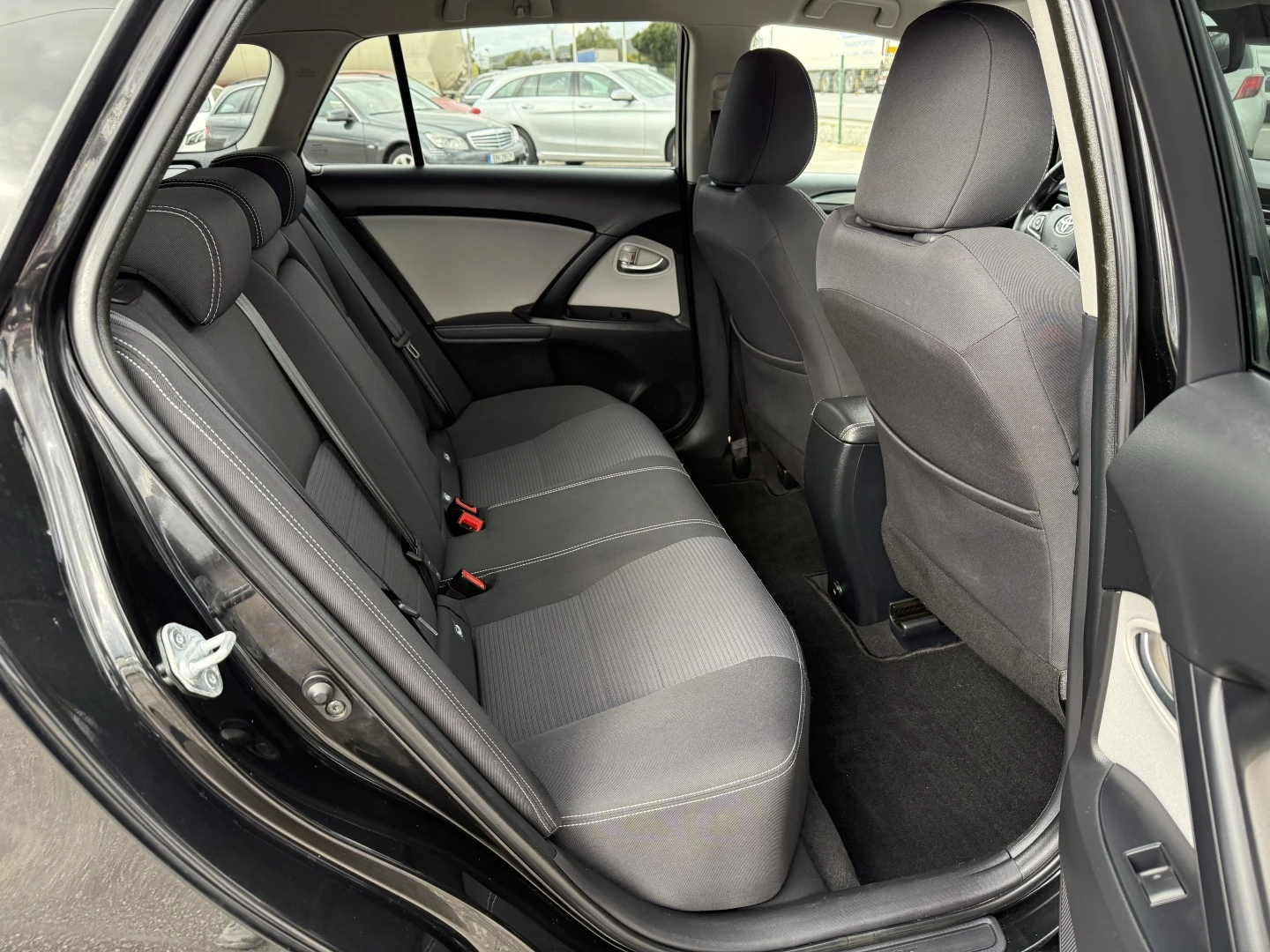 Toyota Avensis SW 2.0 D-4D Sport
