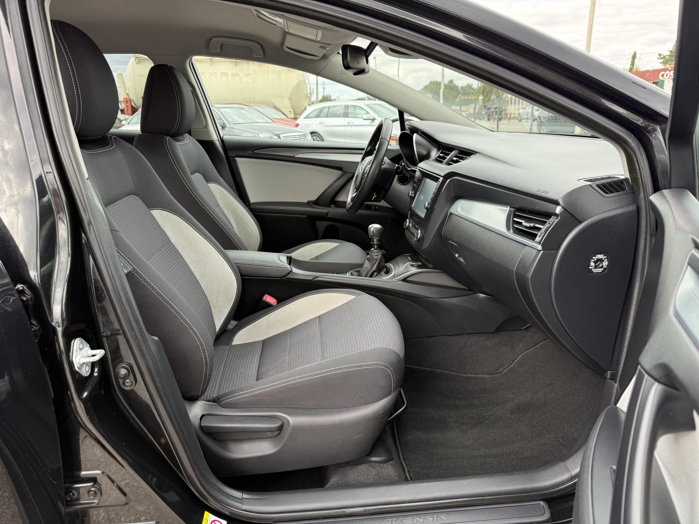 Toyota Avensis SW 2.0 D-4D Sport