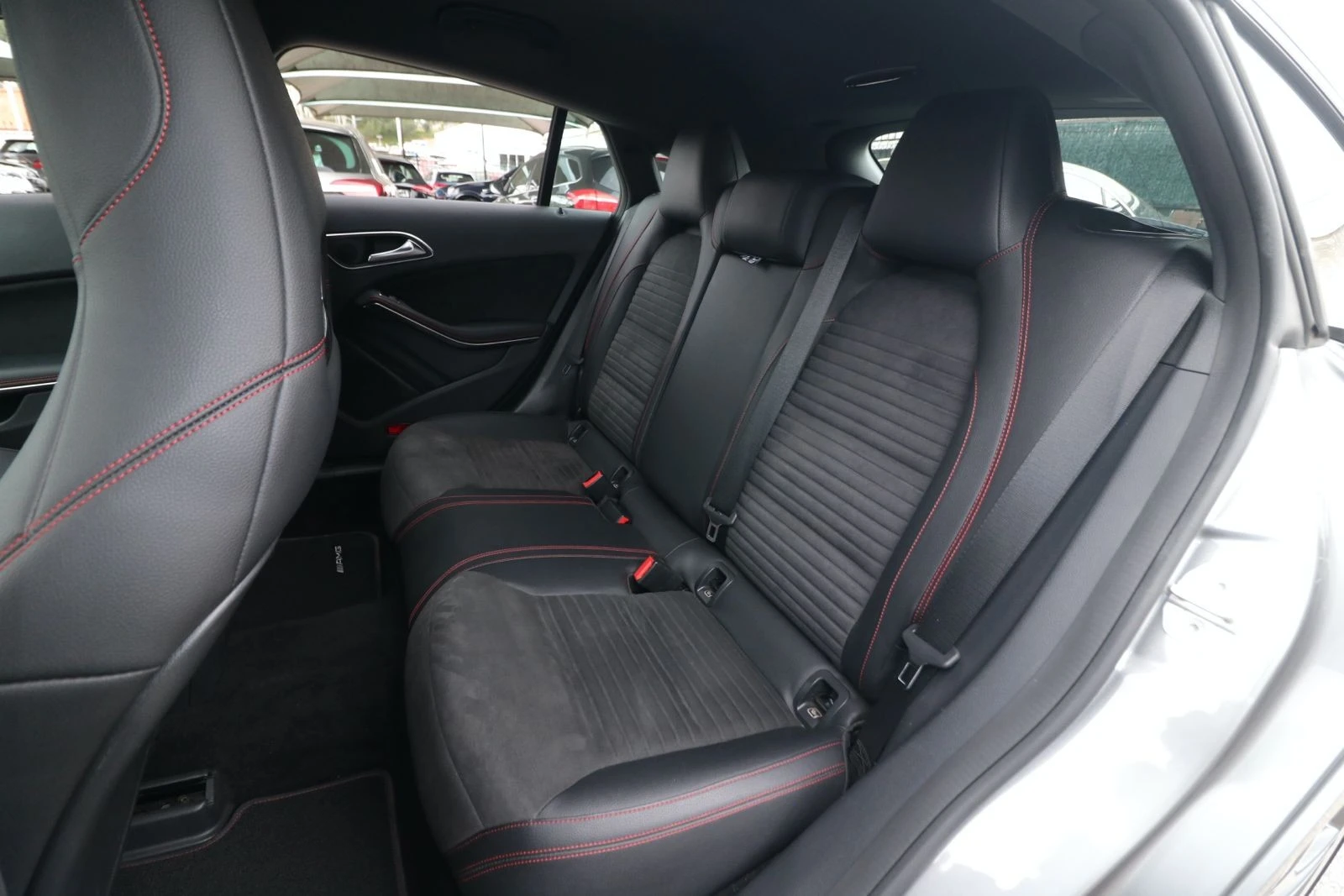 Mercedes-Benz CLA 220 d Shooting Brake AMG Line Aut.