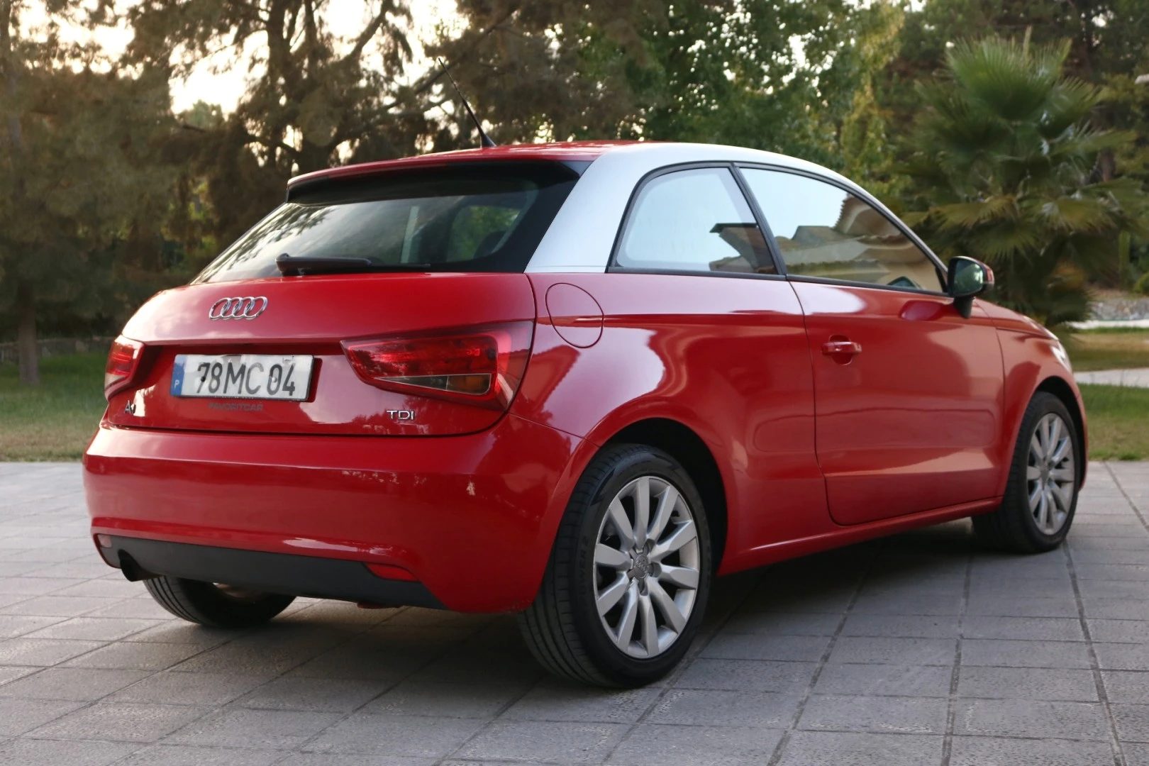 Audi A1 1.6 TDI Advance S-Tronic