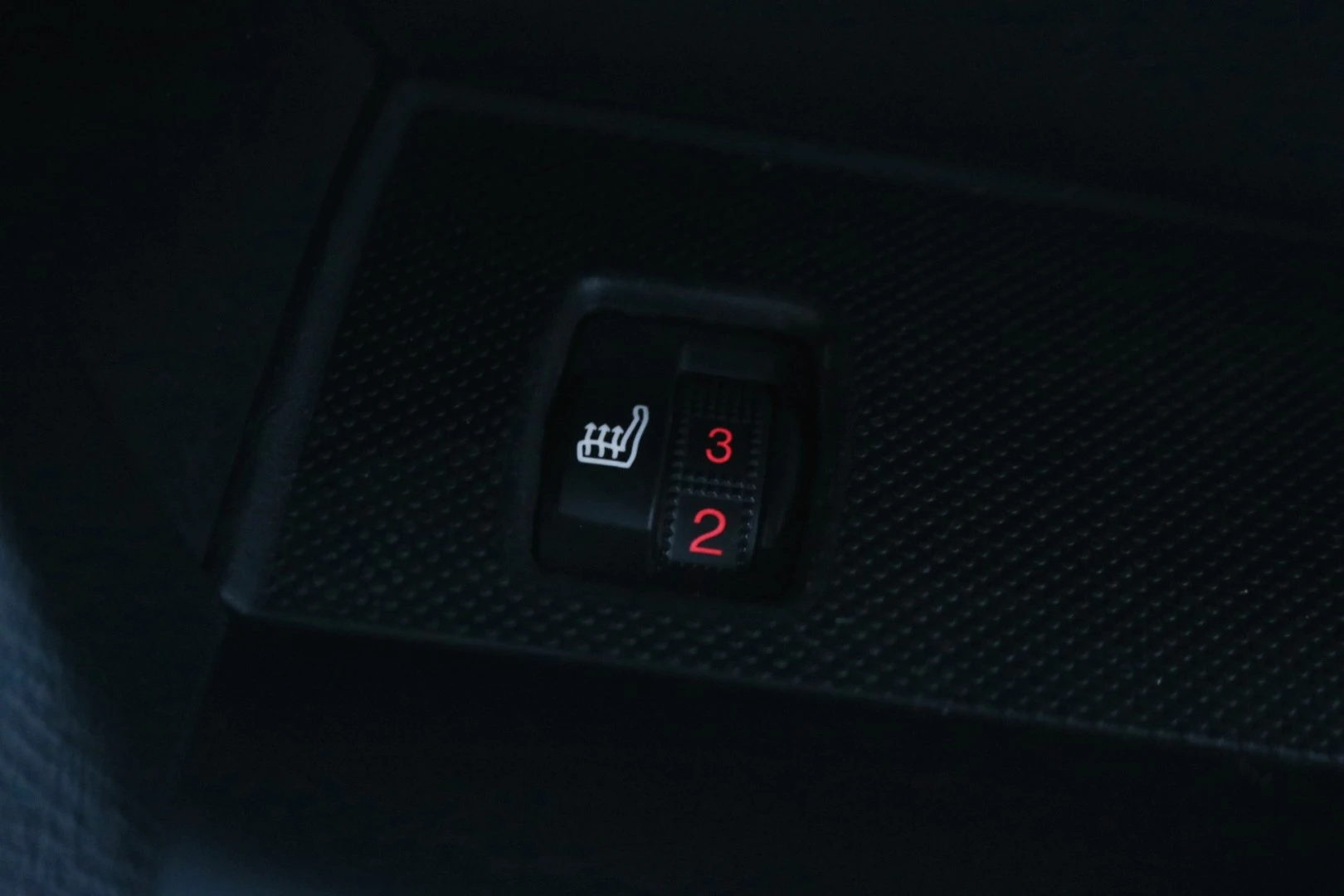 Peugeot 308 1.6 BlueHDi Allure EAT6