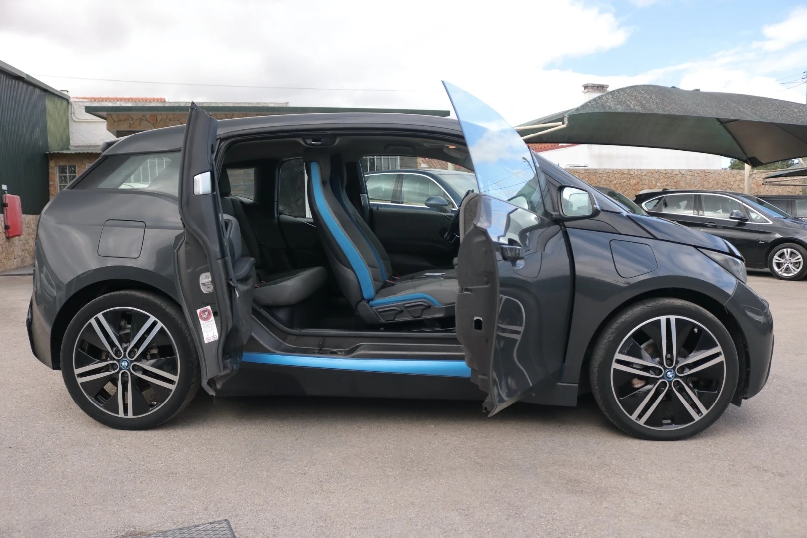 BMW i3 EXA ADVANCE