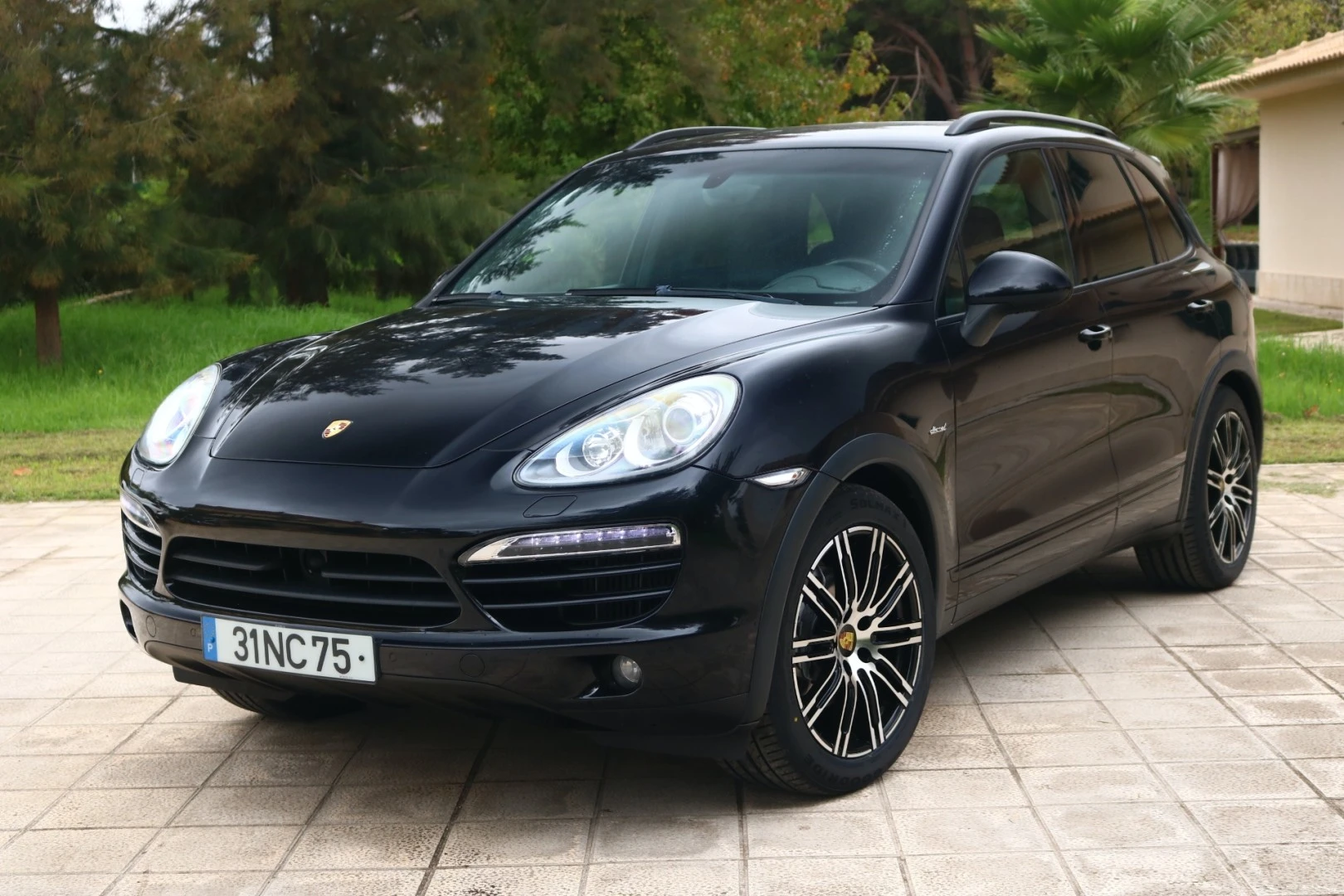 Porsche Cayenne II Platinum Edition