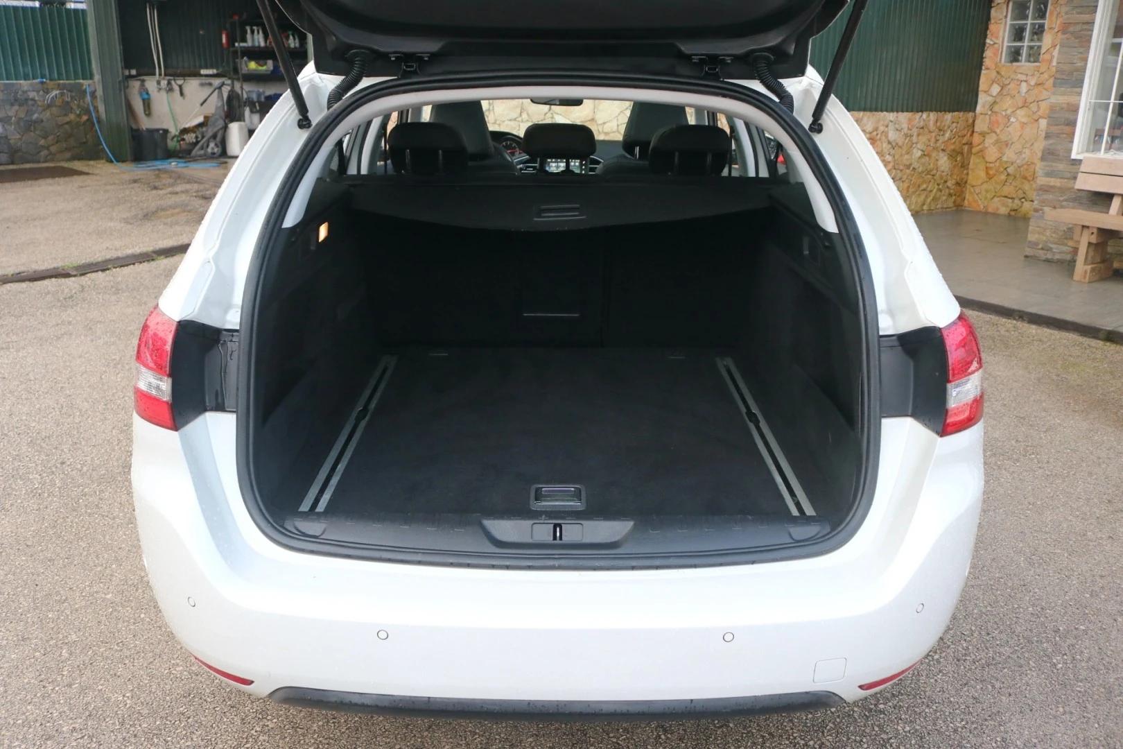 Peugeot 308 1.6 BlueHDi Allure EAT6