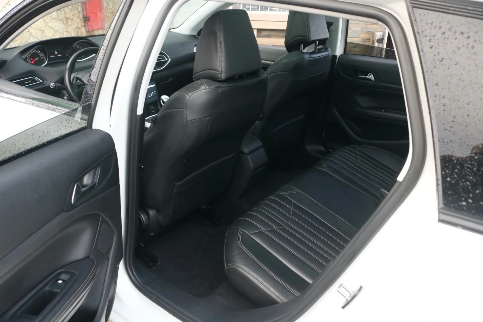 Peugeot 308 1.6 BlueHDi Allure EAT6