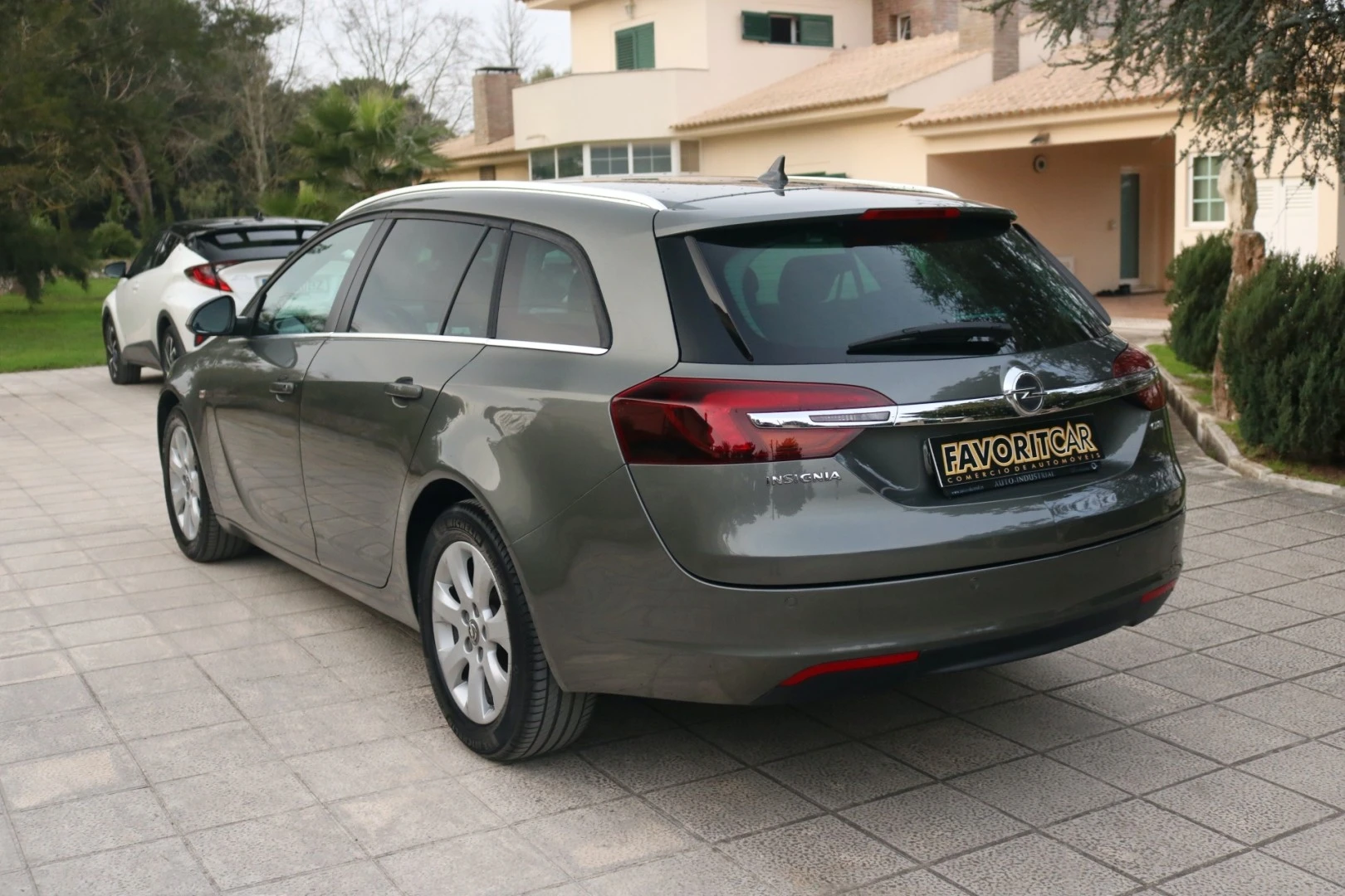 Opel Insignia Sports Tourer 1.6 CDTi Dynamic