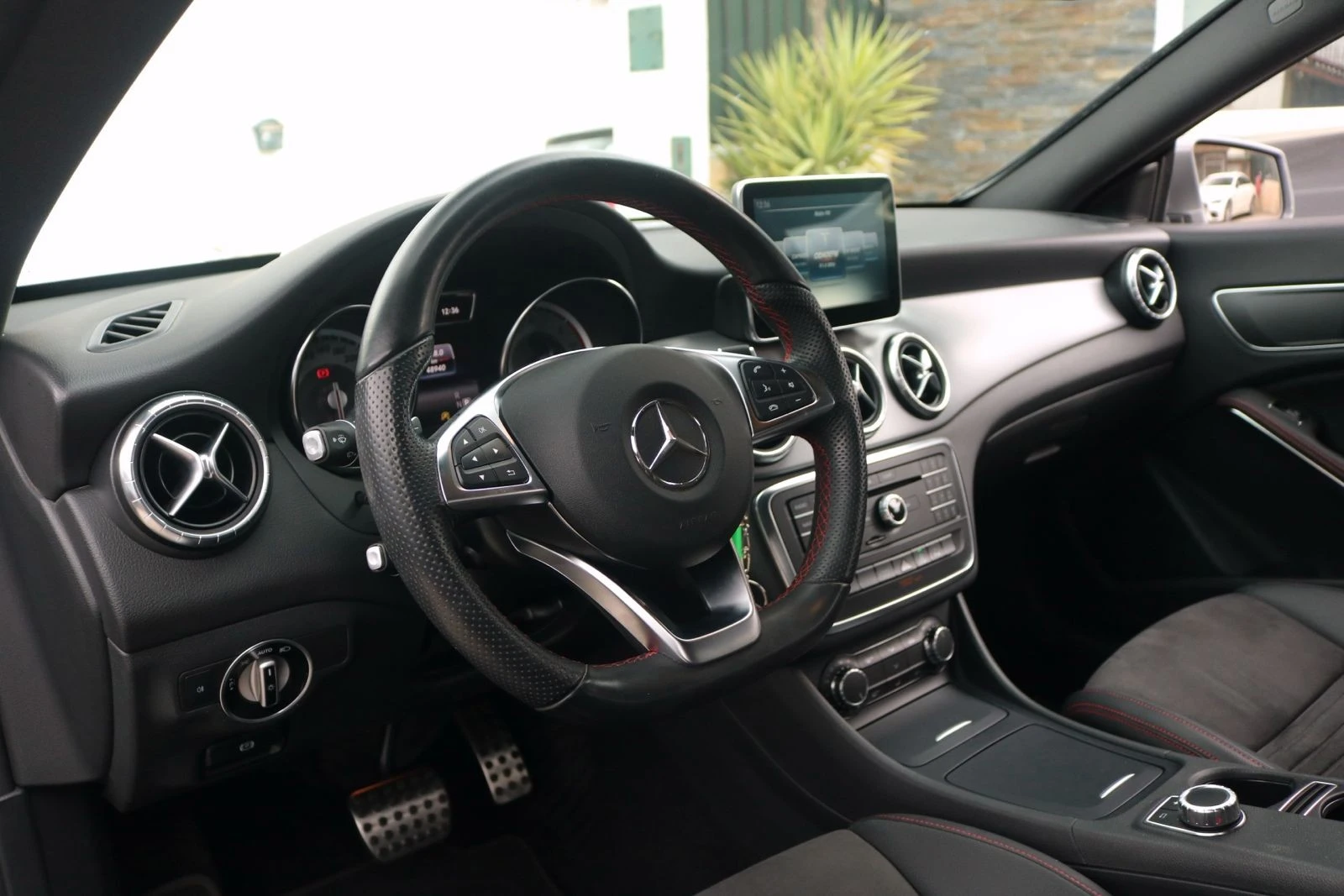Mercedes-Benz CLA 220 d Shooting Brake AMG Line Aut.
