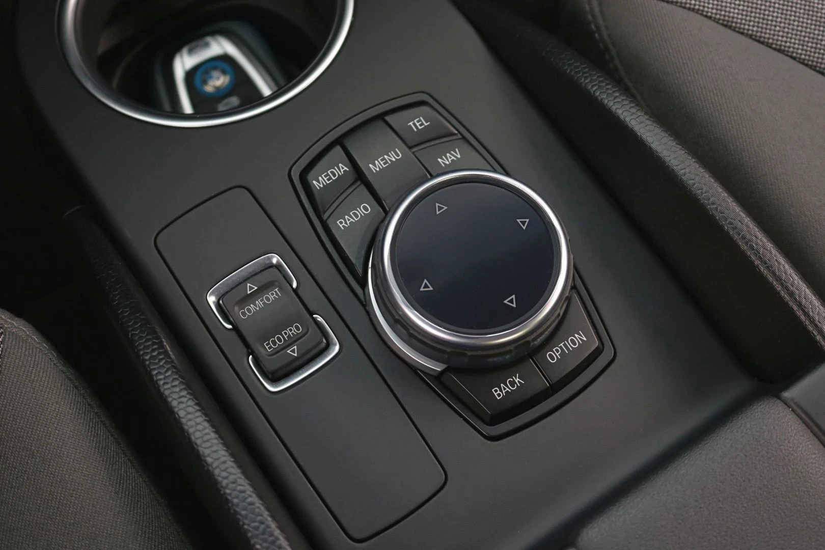 BMW i3 EXA ADVANCE