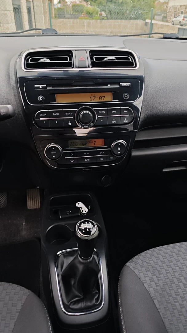 Mitsubishi Space Star 1.2 Intense Connect Edition
