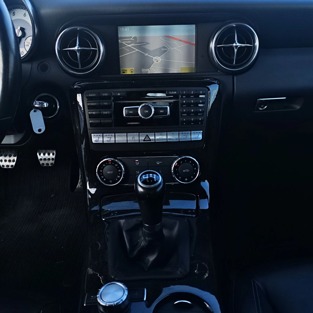 Mercedes-Benz SLK 200 (BlueEFFICIENCY)