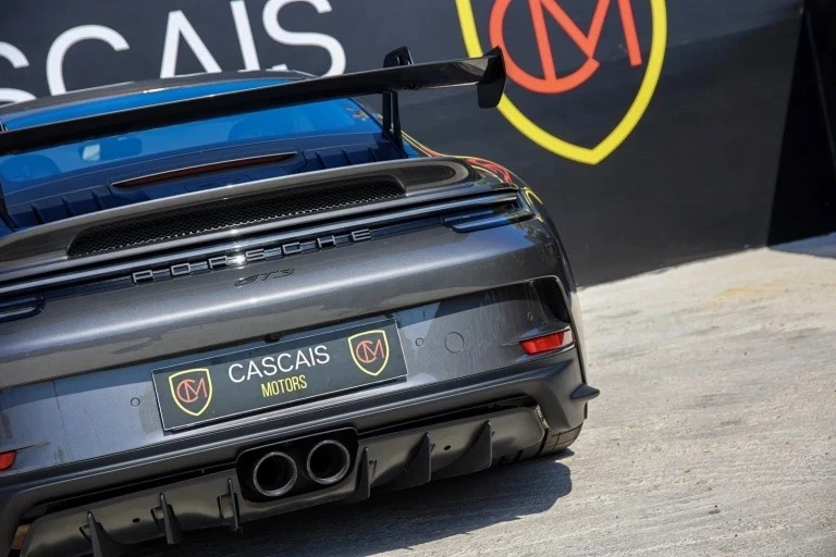 Porsche 911 (992) com lift
