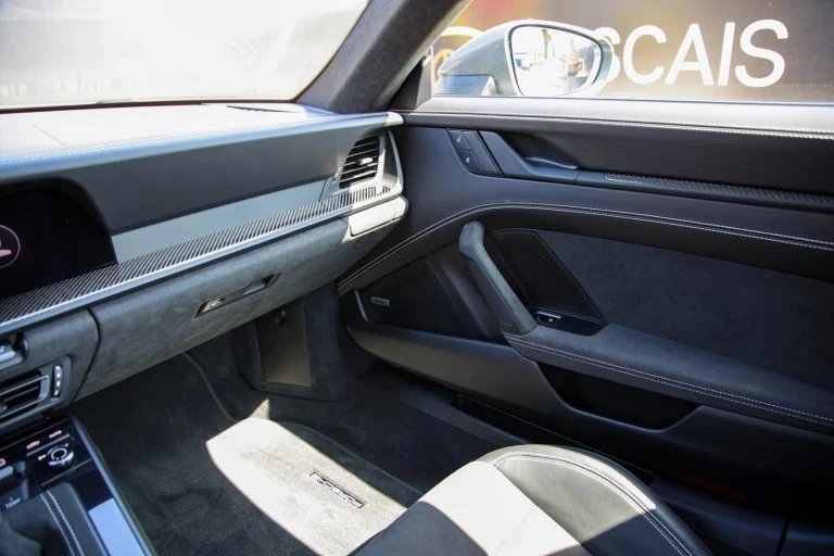 Porsche 911 (992) com lift