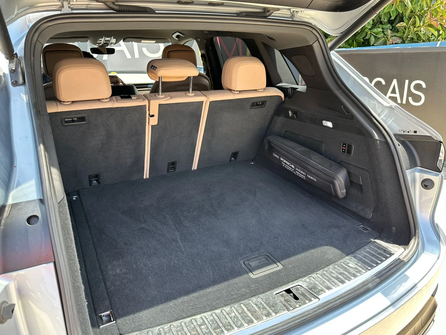 Porsche Cayenne E-Hybrid Tiptronic S