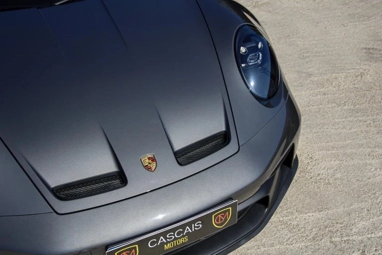 Porsche 911 (992) com lift