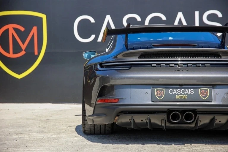 Porsche 911 (992) com lift