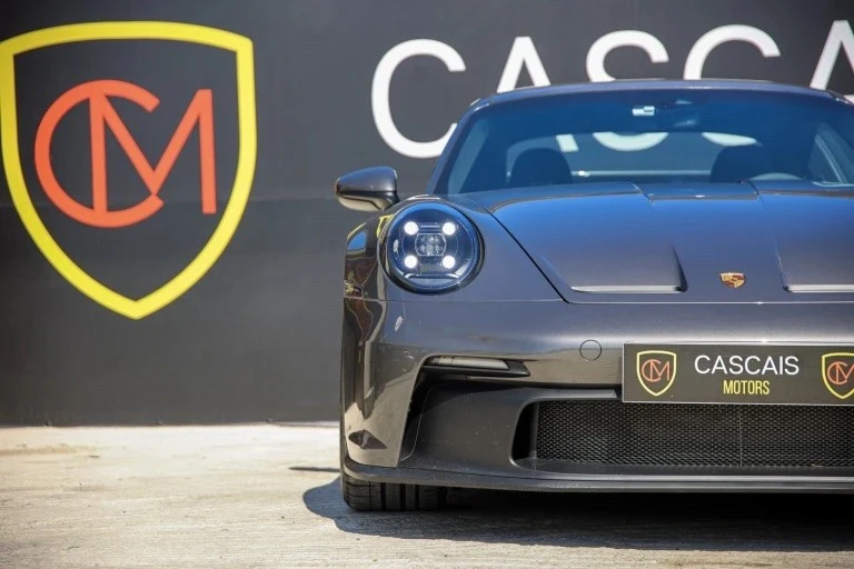 Porsche 911 (992) com lift