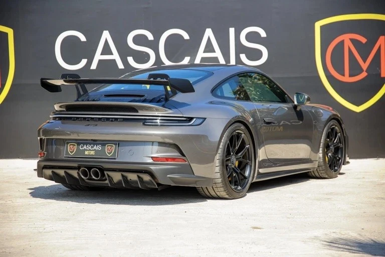 Porsche 911 (992) com lift