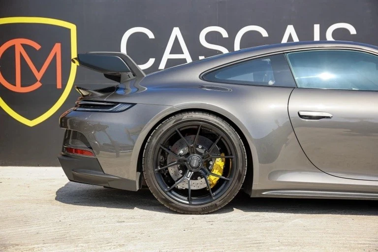 Porsche 911 (992) com lift