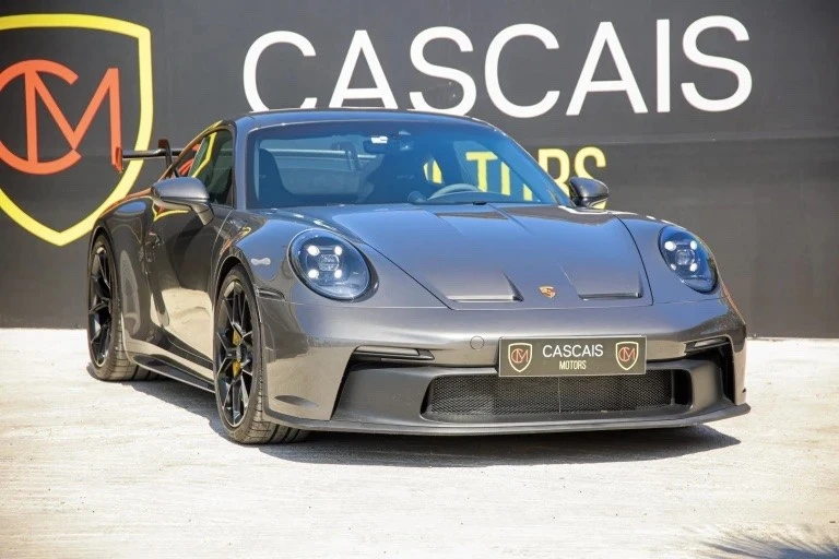 Porsche 911 (992) com lift