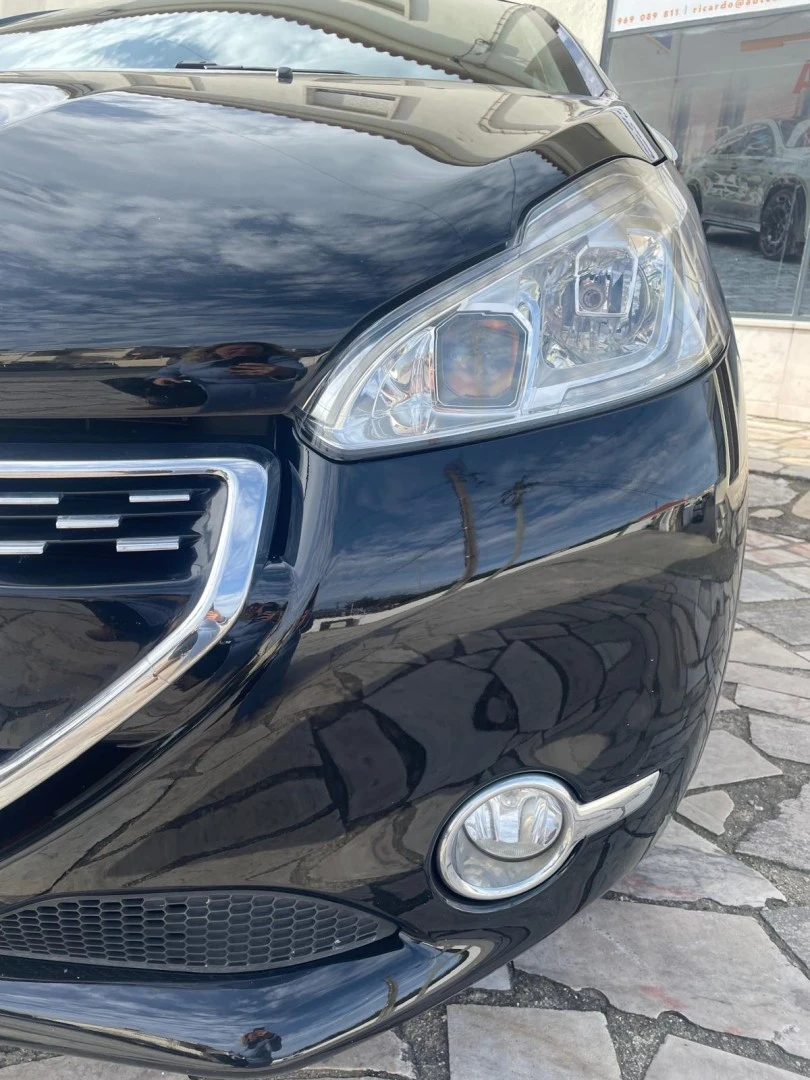 Peugeot 208 1.6 THP GTi