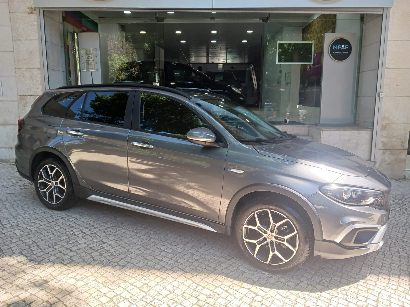 Fiat Tipo Station Wagon Cross 1.0 GSE T3 Cross