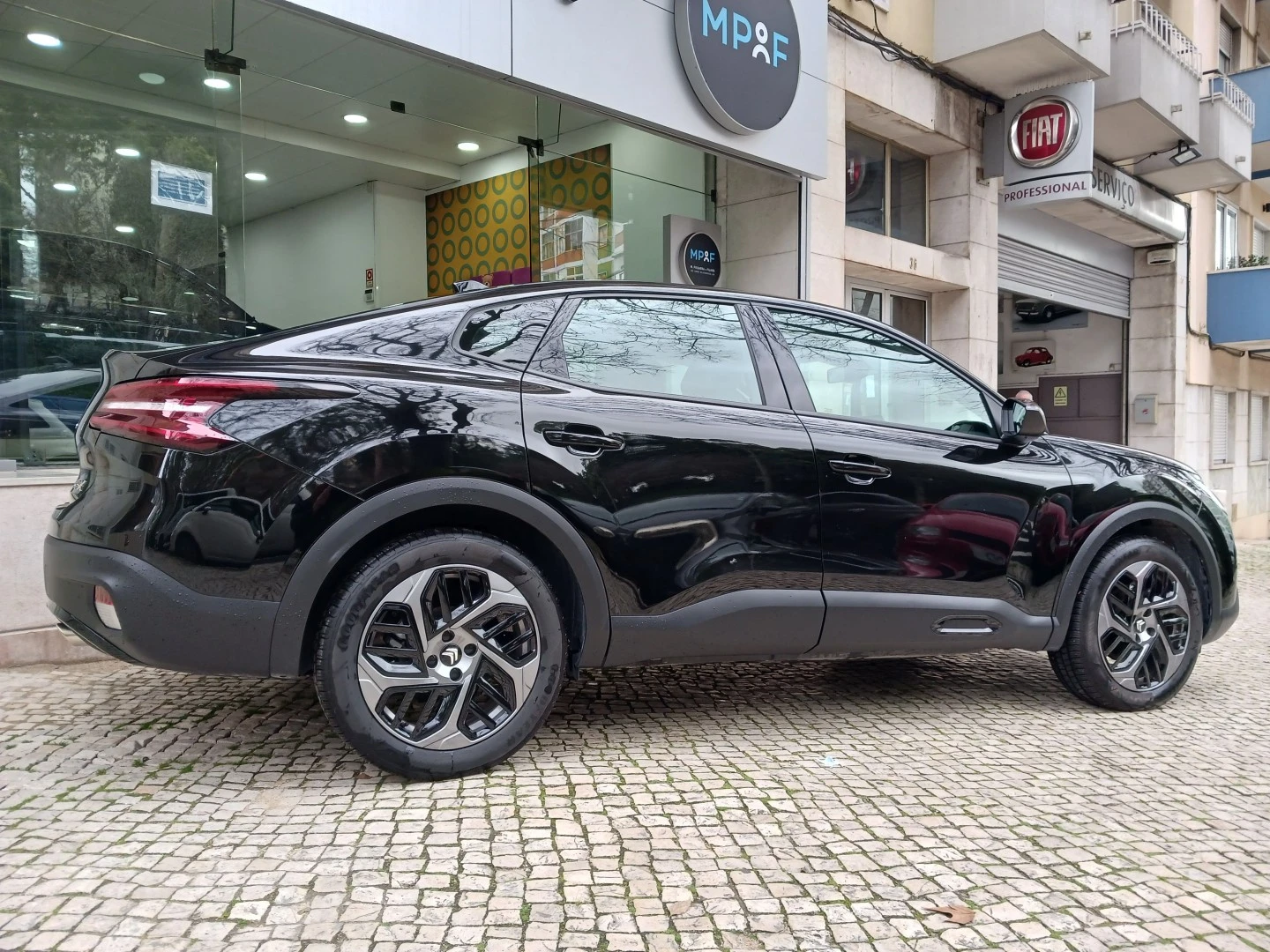Citroën C4 X 1.2 PureTech Plus EAT8