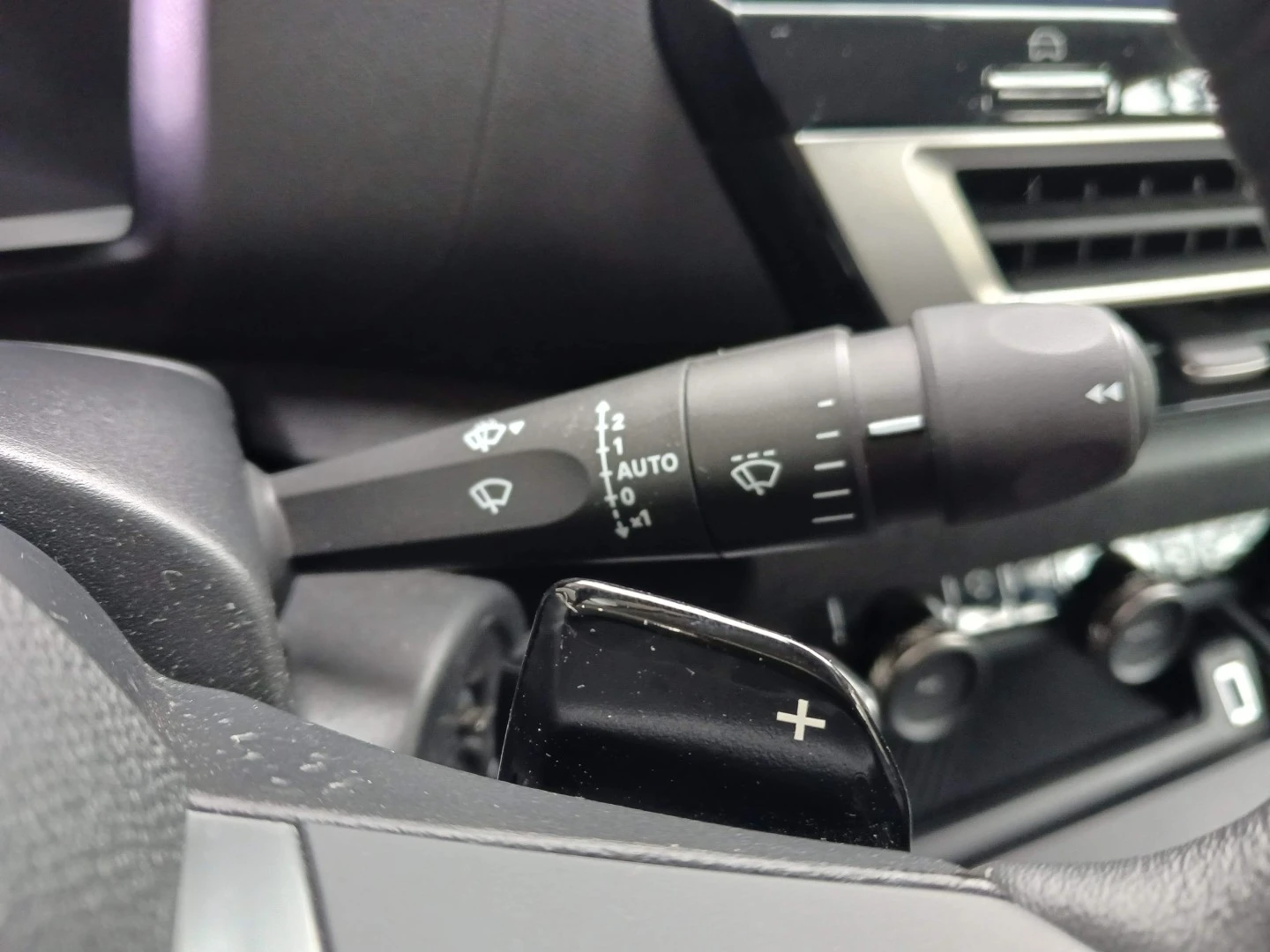 Citroën C4 X 1.2 PureTech Plus EAT8