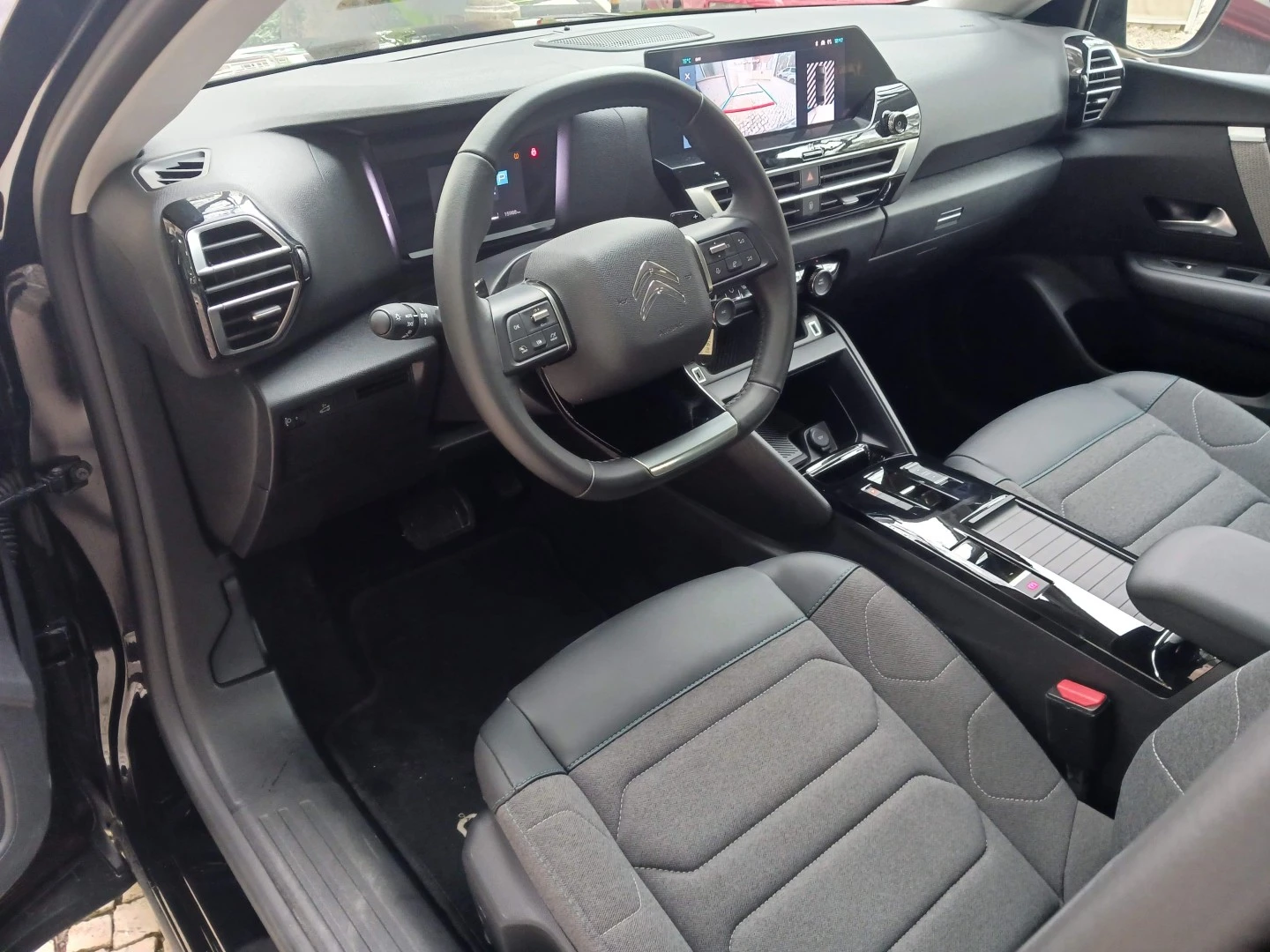 Citroën C4 X 1.2 PureTech Plus EAT8