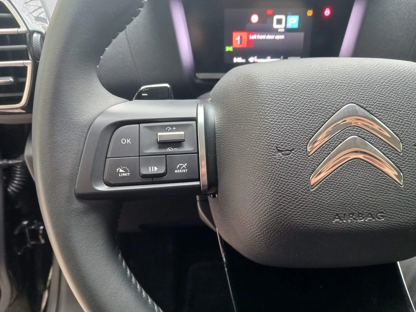 Citroën C4 X 1.2 PureTech Plus EAT8