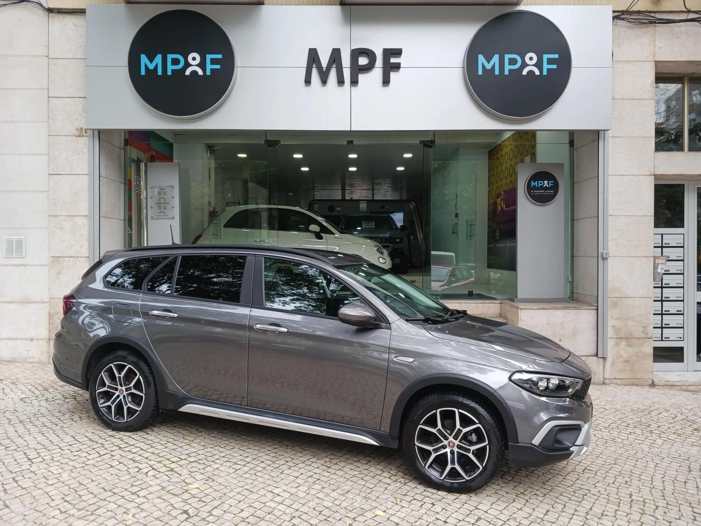 Fiat Tipo Station Wagon Cross 1.0 GSE T3 Cross