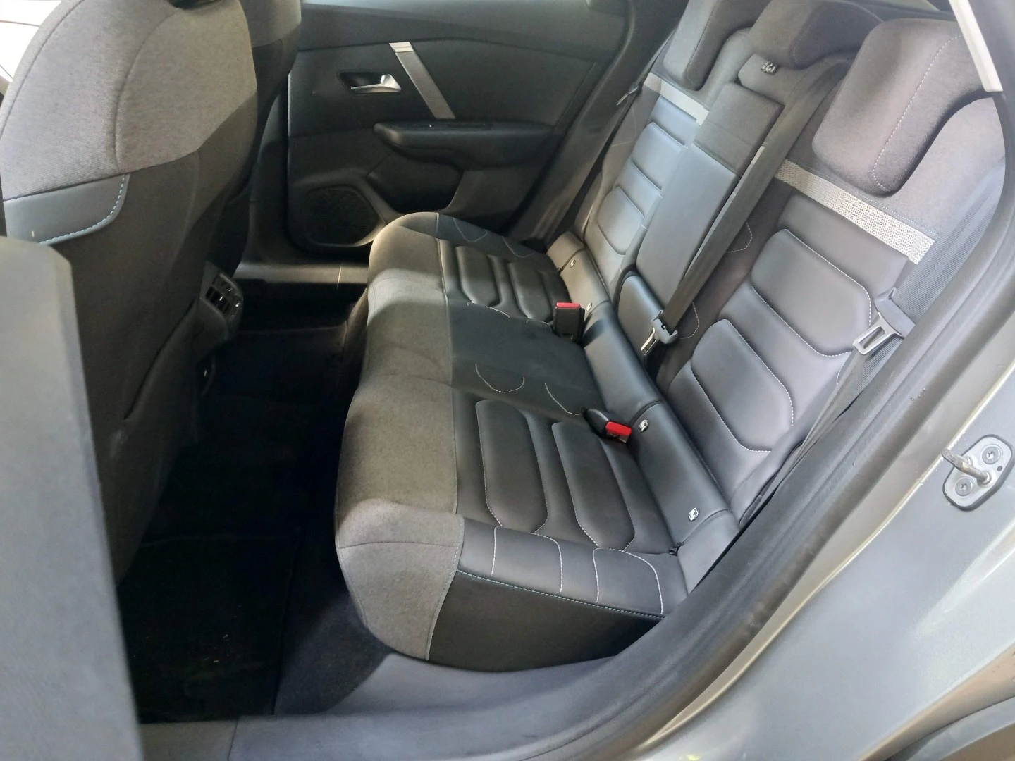 Citroën C4 1.5 BlueHDi Shine Pack EAT8