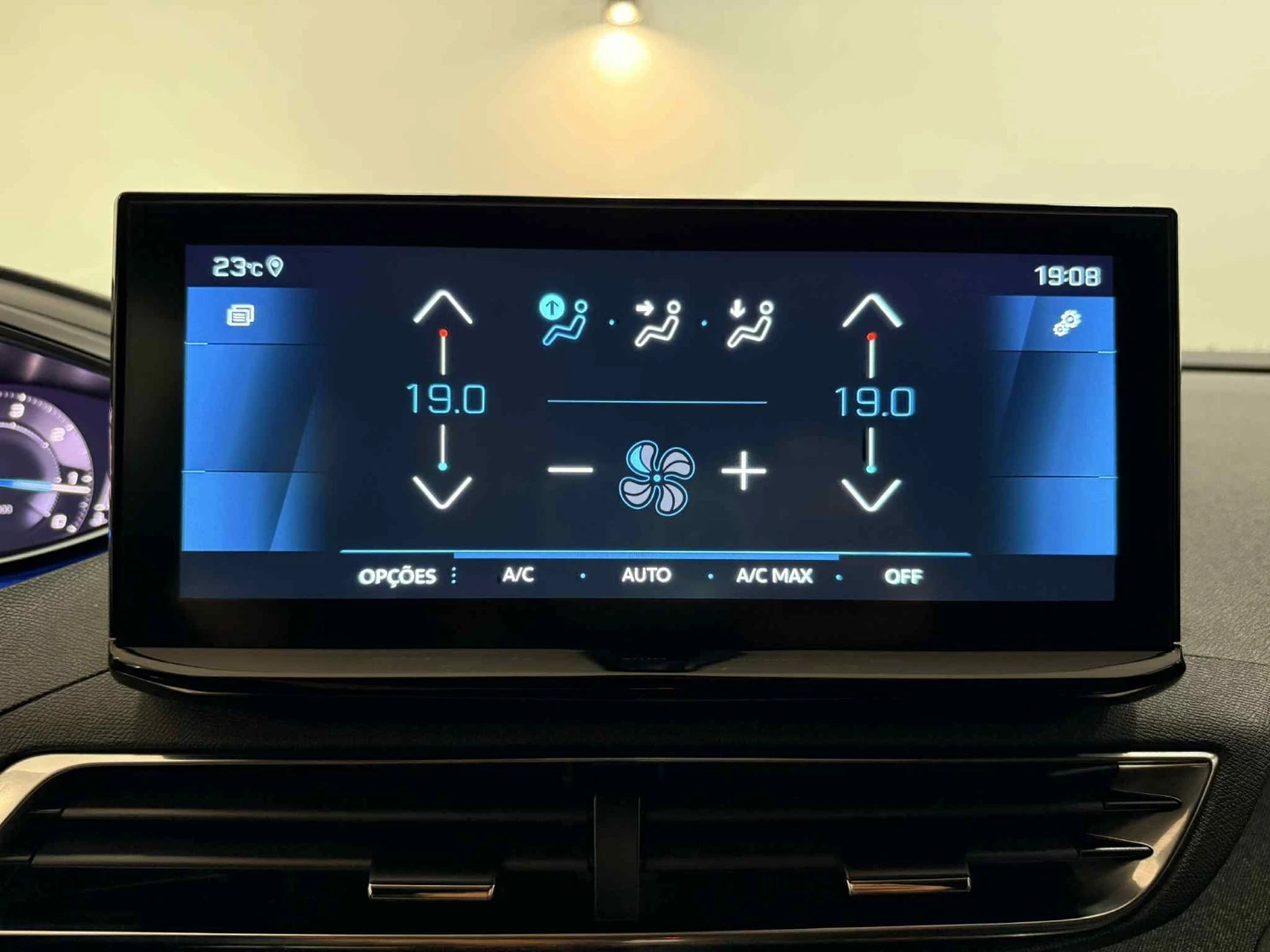Peugeot 3008 1.5 BlueHDi Allure EAT8
