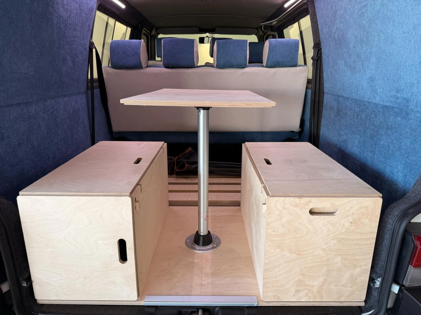 VW Transporter 2.4 D Kombi